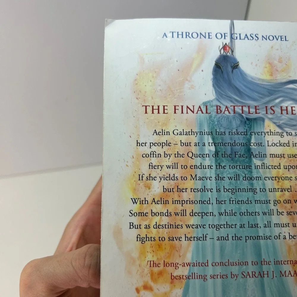 Kingdom of Ash UK by Sarah J. Maas Throne of Glass